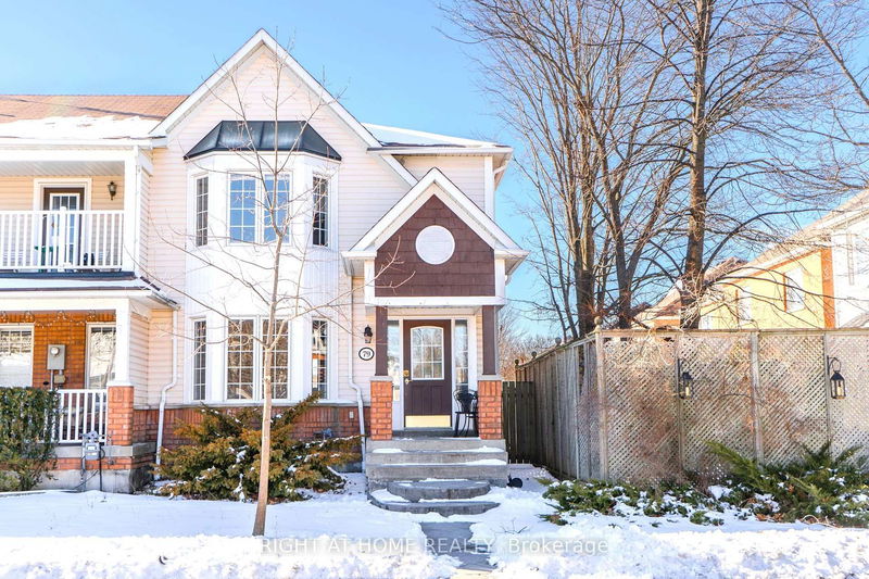 home for lease on 79 Warwick Avenue