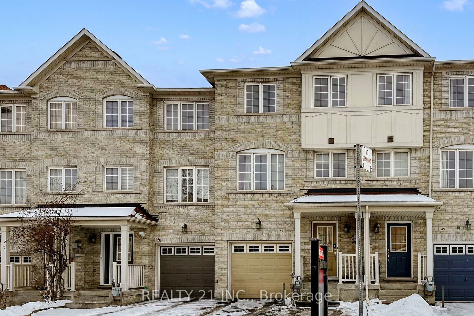 Townhouse for sale at 51 Goulden Crescent, Toronto, Clairlea-Birchmount, M1L 0A7 - MLS: E11963523