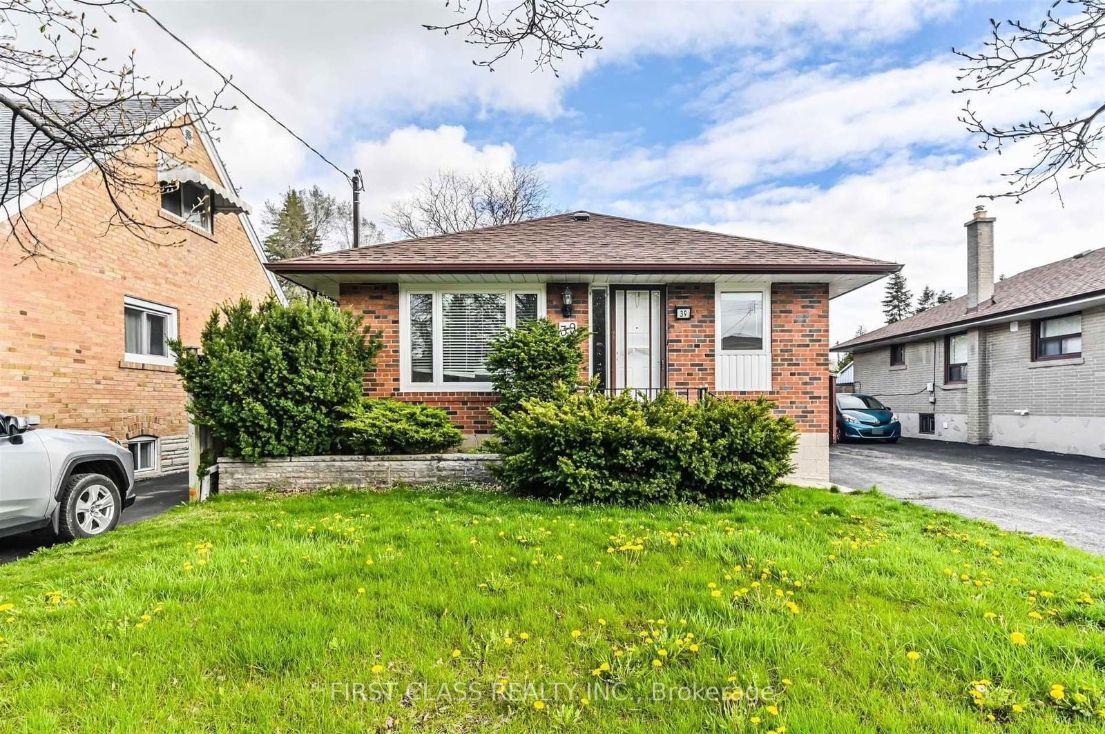 Detached House for sale at 39 Joanna Drive, Toronto, Wexford-Maryvale, M1R 4H9 - MLS: E11964024