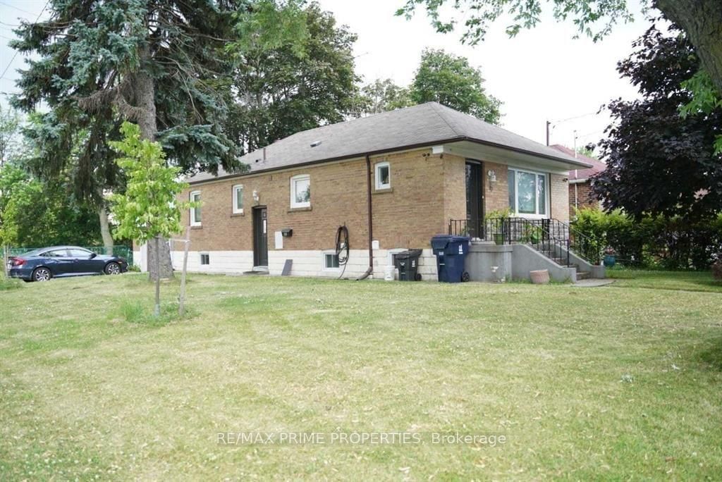 Detached House for lease at BSMT-97 Flora Drive, Toronto, Dorset Park, M1P 1A5 - MLS: E11965282