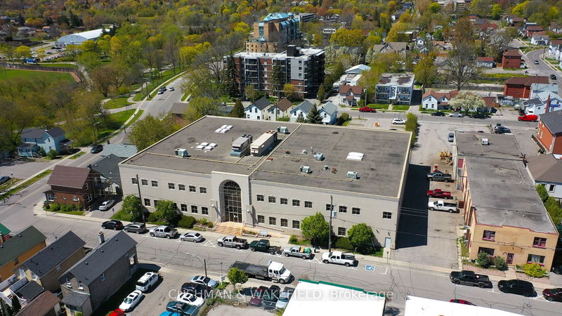 78 Richmond St W, Oshawa, L1G 1E1 | Image 2