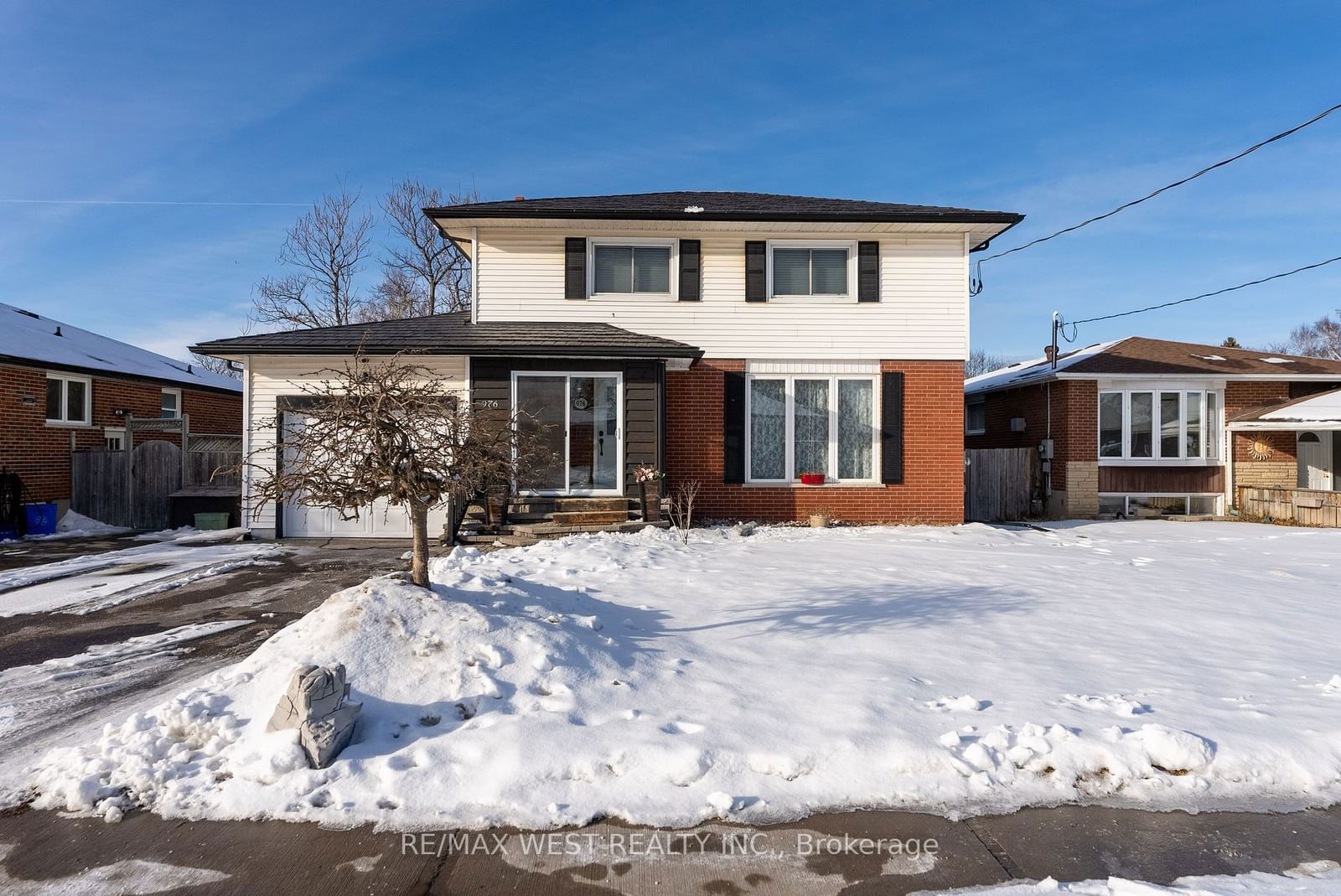 Detached House sold at 976 Olive Avenue, Oshawa, Donevan, L1H 2S9 - MLS: E11965806