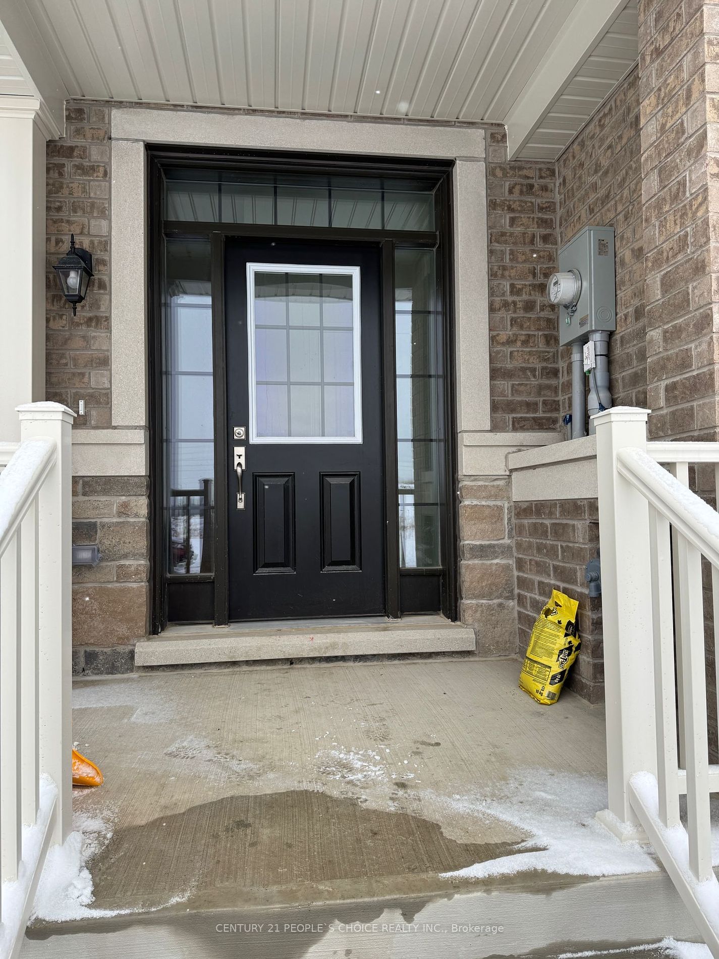 Townhouse for lease at 8 Reigate Avenue, Whitby, Williamsburg, L1P 0B1 - MLS: E11965943