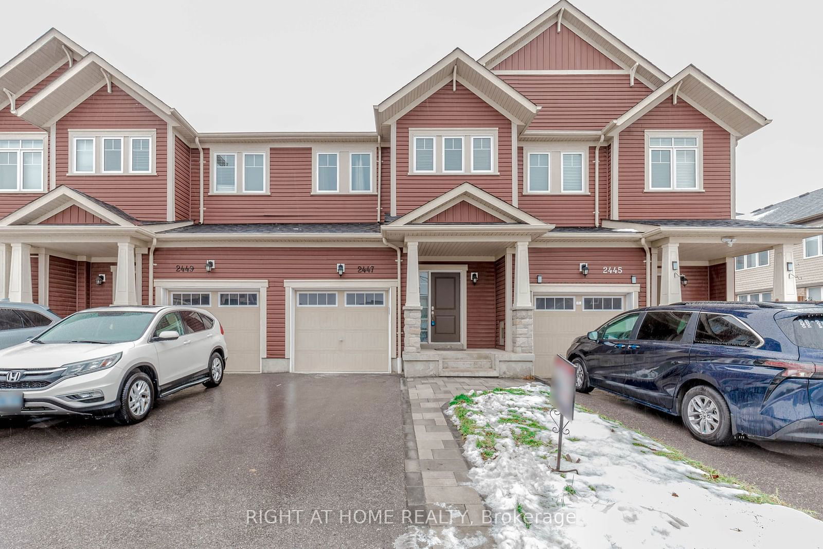 Townhouse sold at 2447 Hill Rise Street, Oshawa, Windfields, L1L 0J5 - MLS: E11966452