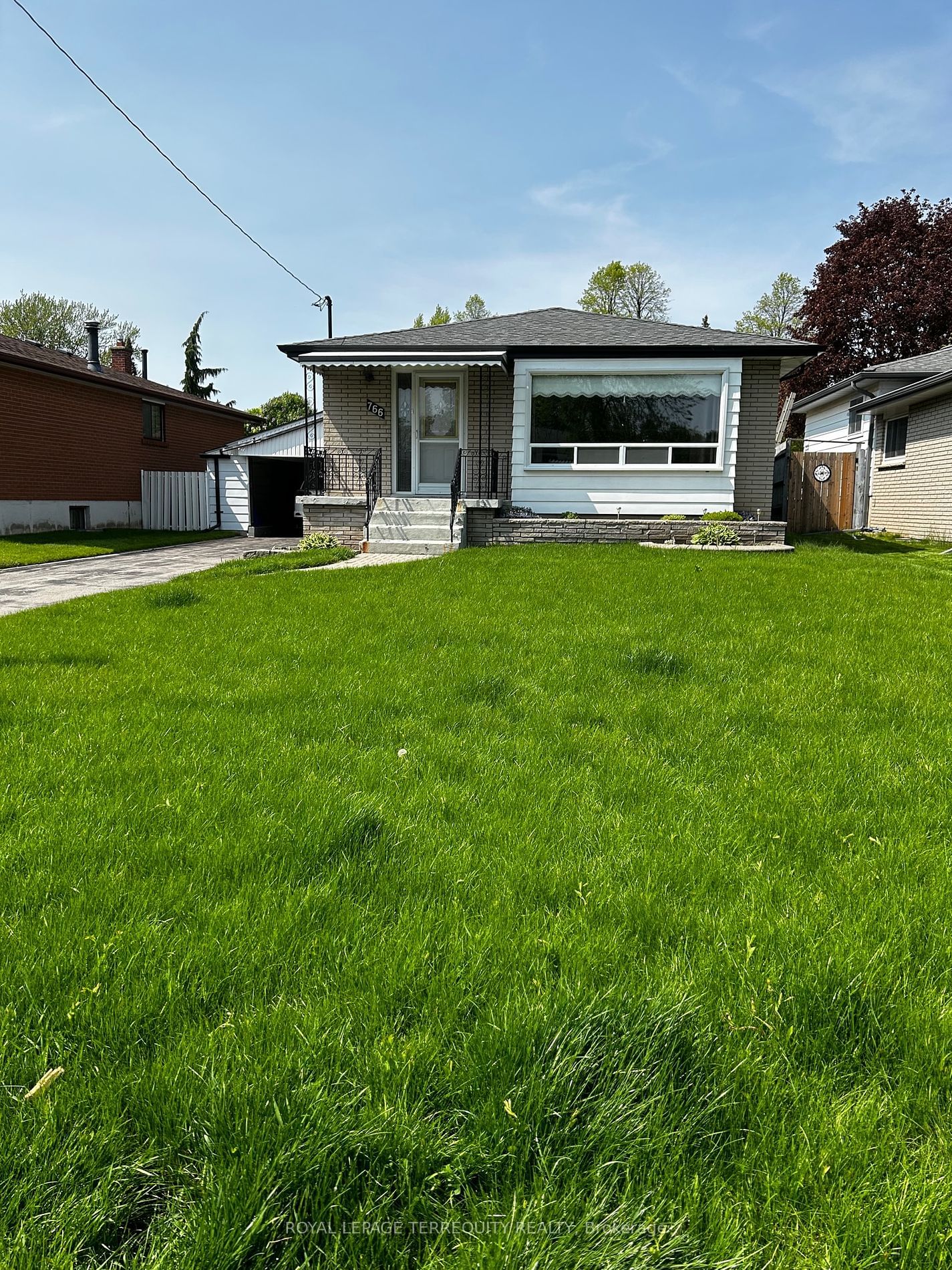 Detached House for lease at Basement-766 Ascot Avenue, Oshawa, Eastdale, L1G 1X4 - MLS: E11966924