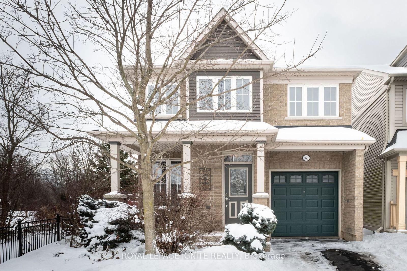 Detached House for lease at 165 Norland Circle, Oshawa, Windfields, L1L 0A6 - MLS: E11967198