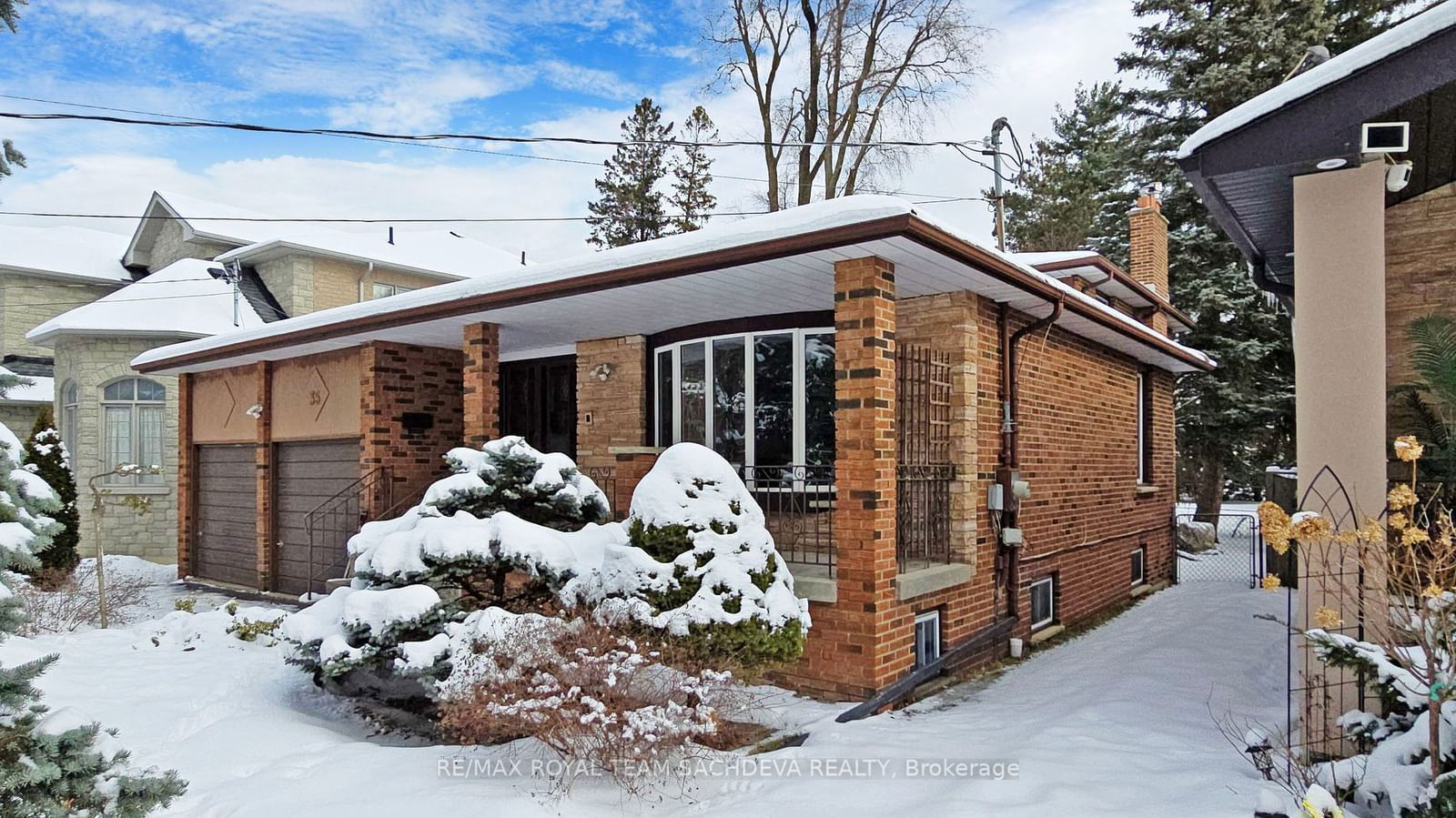 Detached House sold at 35 Orchard Park Drive, Toronto, West Hill, M1E 3T6 - MLS: E11967345