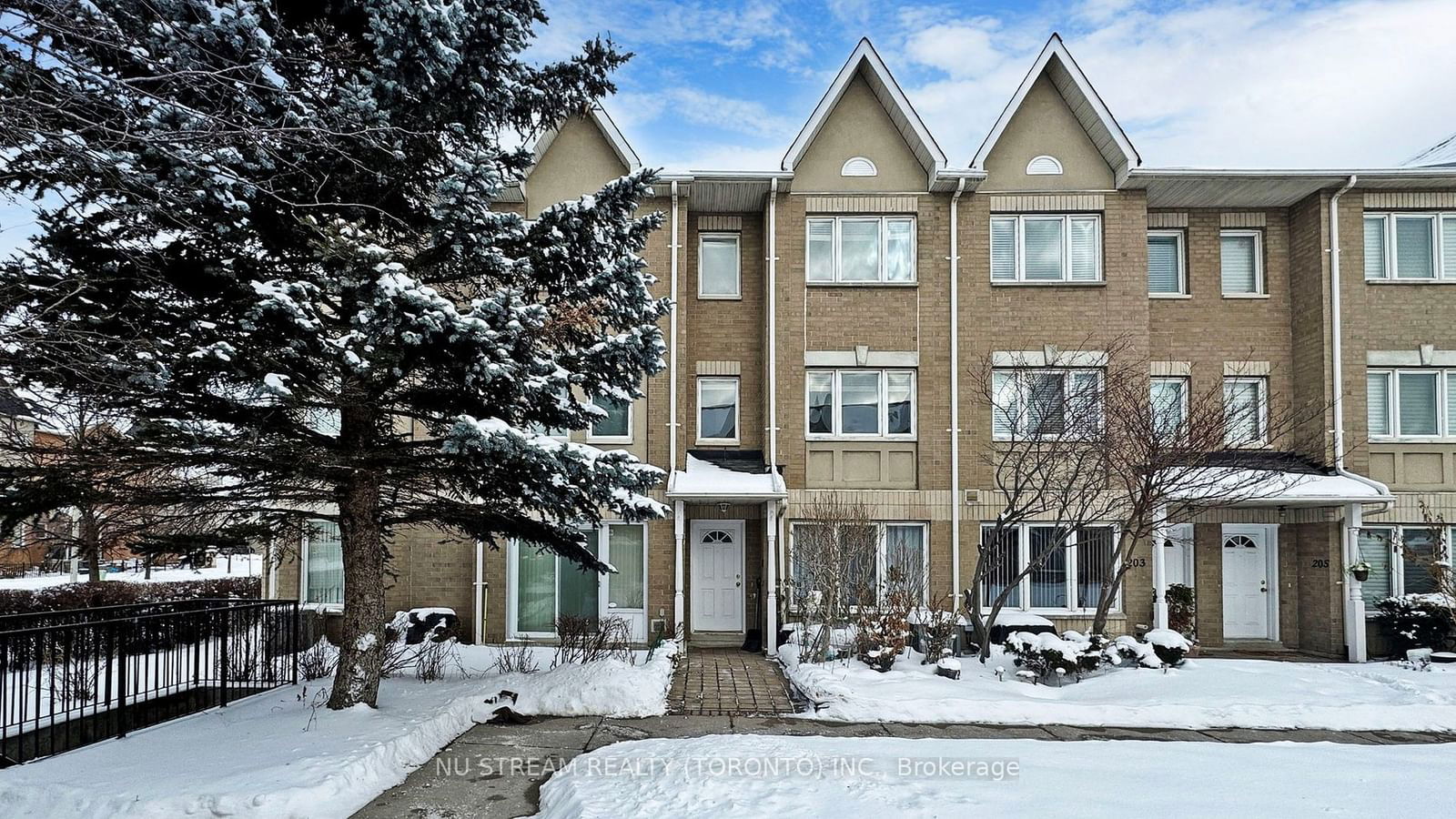 Townhouse for sale at 202-29 Rosebank Drive, Toronto, Malvern, M1B 5Y7 - MLS: E11967426