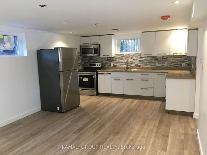 home for lease on Bsmt 2-30 Danzig Street