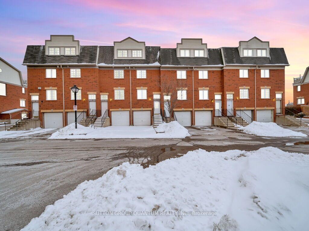 Townhouse for sale at 12-1623 Pickering Pkwy, Pickering, Village East, L1V 6Z5 - MLS: E11968008