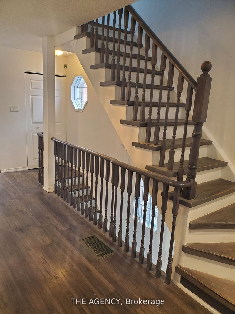 27 - 189 Galloway Rd, Toronto, M1E 1X3 | Image 2