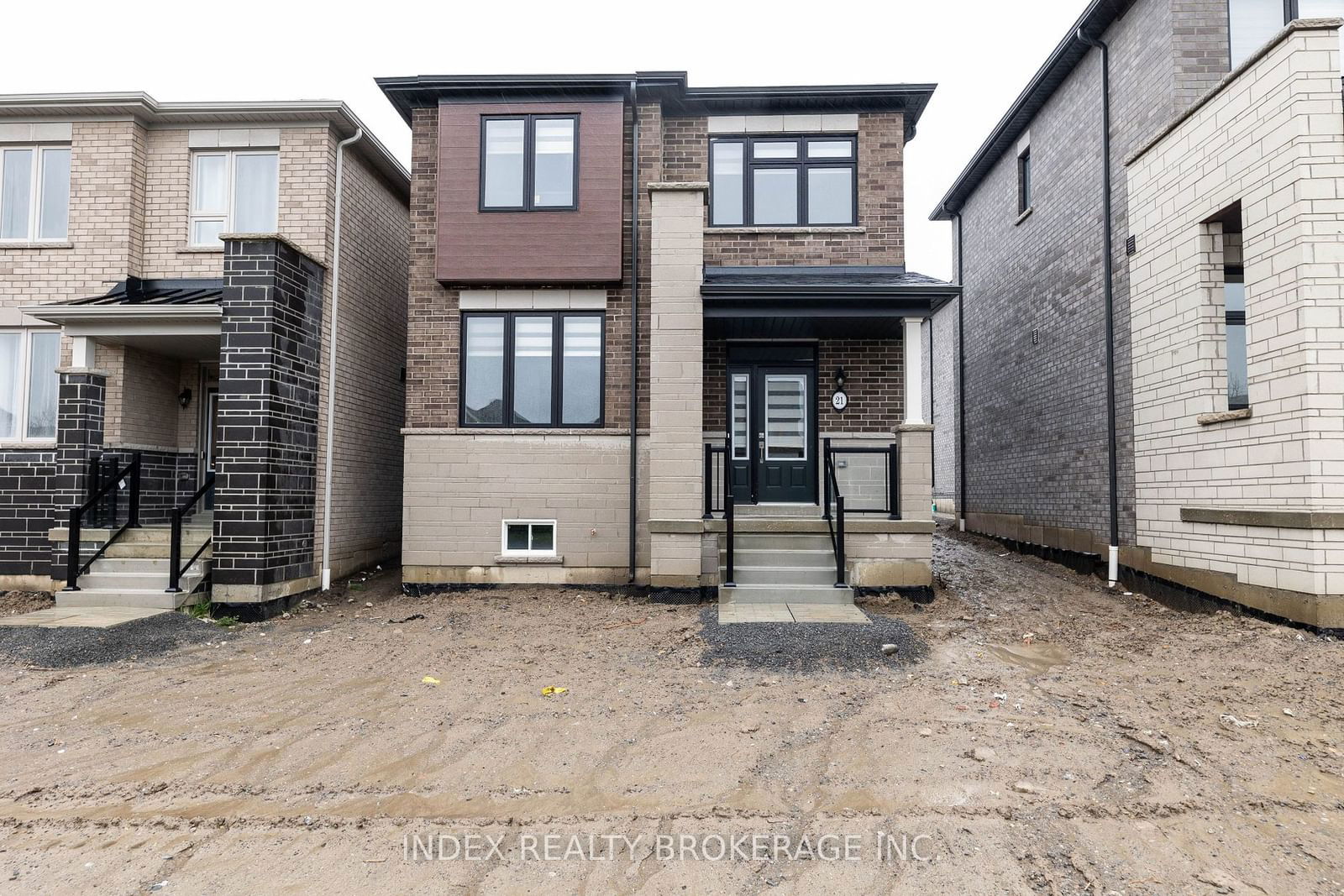 Detached House for sale at 21 Mountainside Crescent, Whitby, Rolling Acres, L1R 0P5 - MLS: E11968282