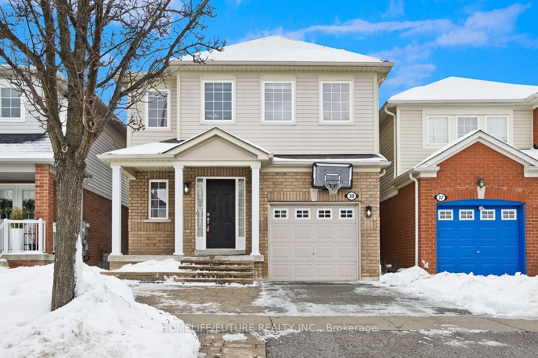 Detached House sold at 39 Harkness Drive, Whitby, Rolling Acres, L1R 0C6 - MLS: E11968500