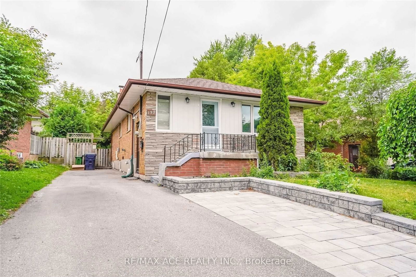 Detached House for lease at Main-132 Janray Drive, Toronto, Woburn, M1G 1Y9 - MLS: E11968544