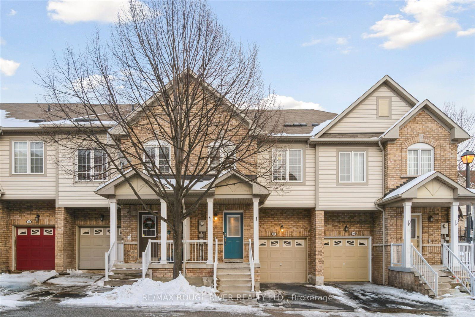 Townhouse for sale at 19 Abela Lane, Ajax, Central, L1T 0C1 - MLS: E11968905