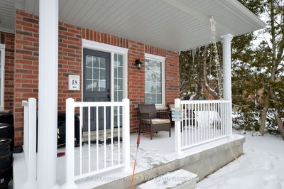 18 Durham St, Clarington - Bowmanville image-0-1