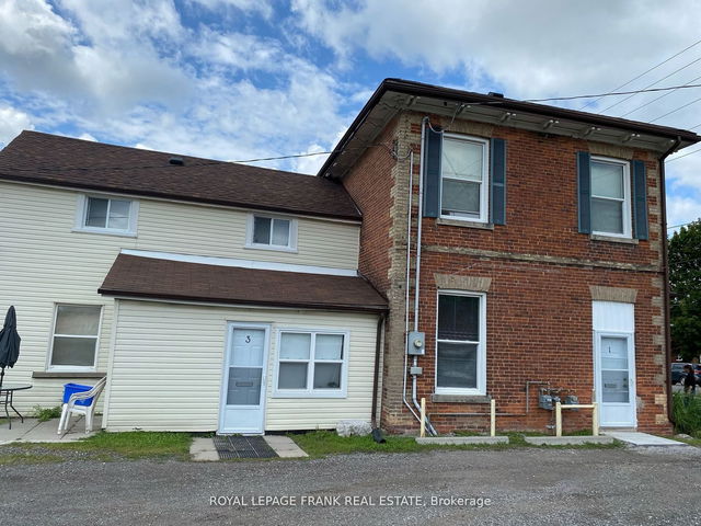 2 - 859 Dundas Street