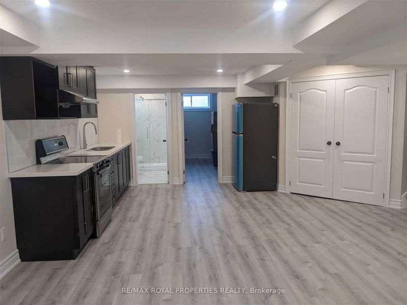 home for lease on 2003 Blairwood Court
