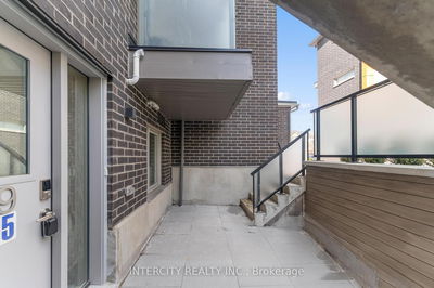 Unit 319 — 2787 Eglinton Ave, Toronto - Eglinton East image-0-2