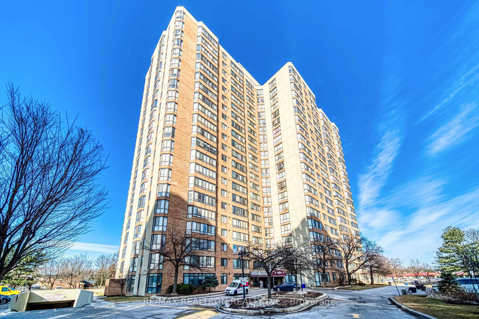 Condo for lease at 1029-25 Bamburgh Circle, Toronto, Steeles, M1W 3W2 - MLS: E11969915