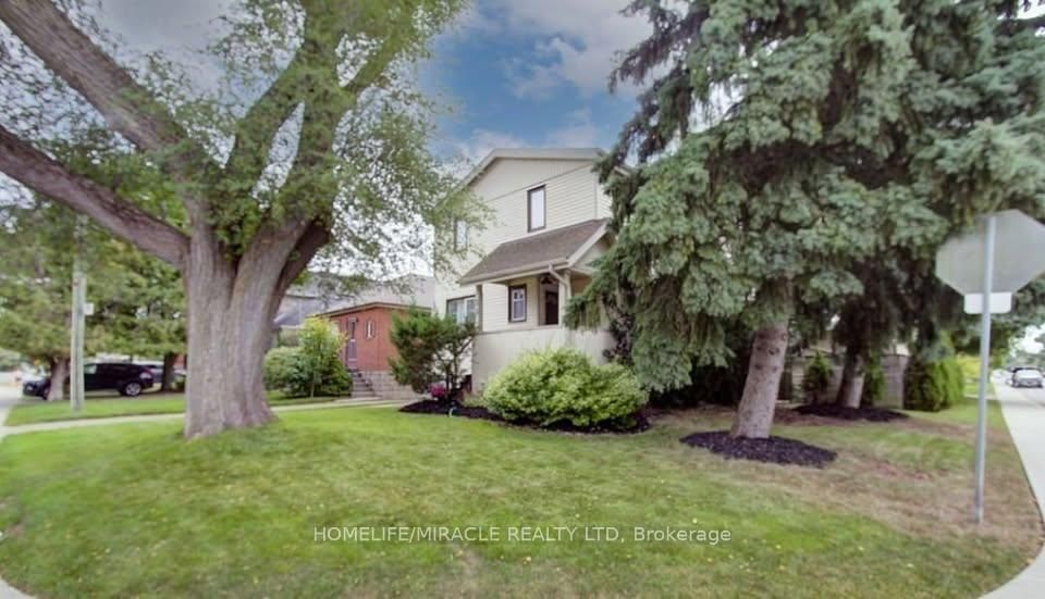 Detached House for lease at Bsmt-35 Park Street, Toronto, Birchcliffe-Cliffside, M1N 2N4 - MLS: E11970594