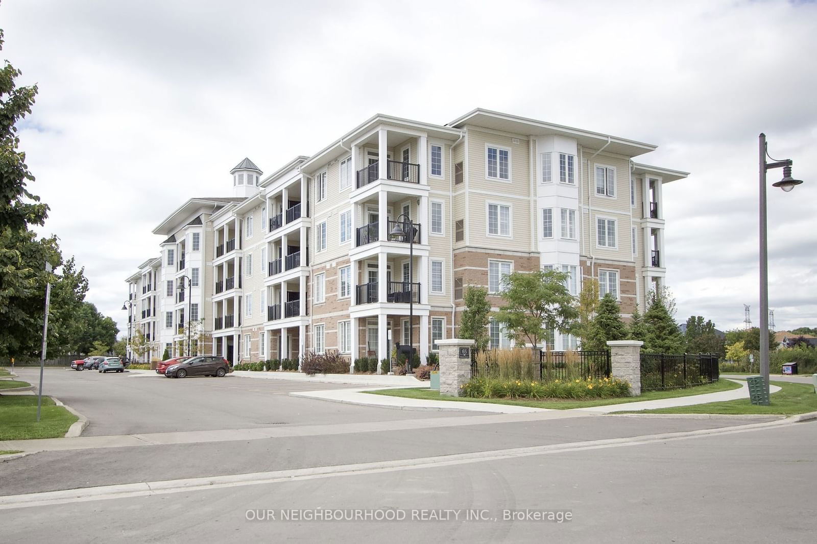 Condo for sale at 210-65 Shipway Avenue, Clarington, Newcastle, L1B 0B7 - MLS: E11971783