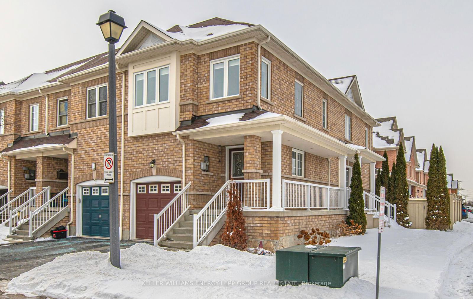 Townhouse for sale at 2 Arbuckle Way, Whitby, Blue Grass Meadows, L1N 0C3 - MLS: E11971983