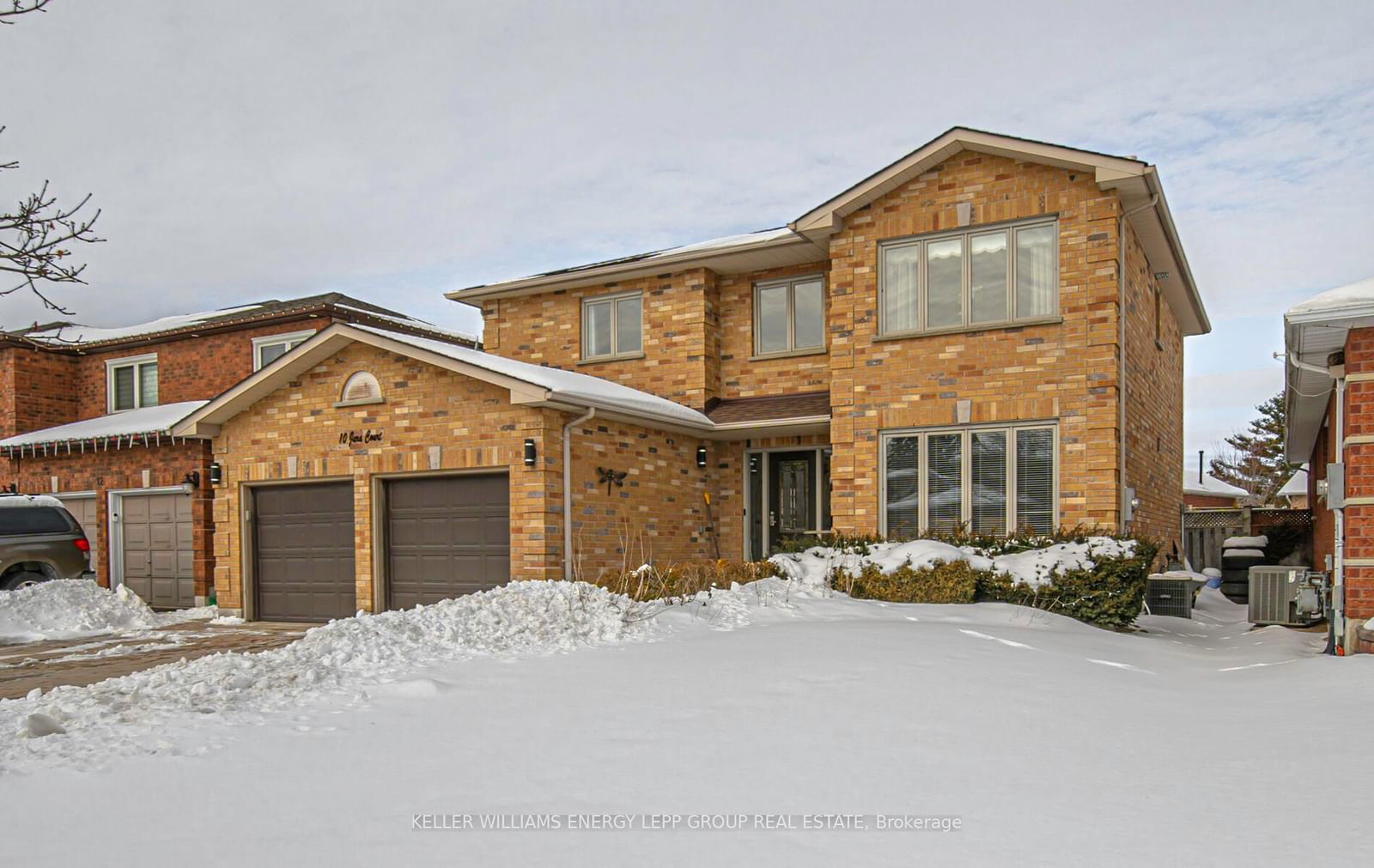 Detached House sold at 10 Jura Court, Clarington, Courtice, L1E 2E6 - MLS: E11972207