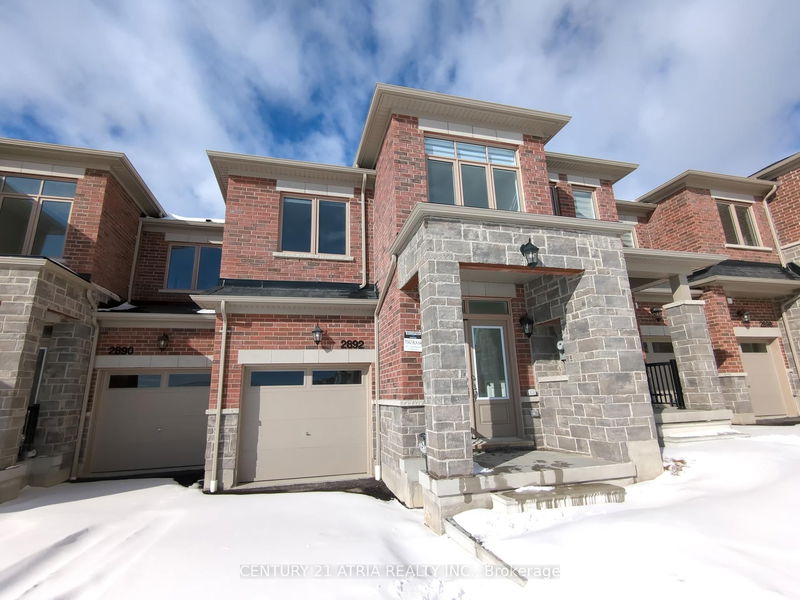 home for lease on 2892 Shortreed Gdns