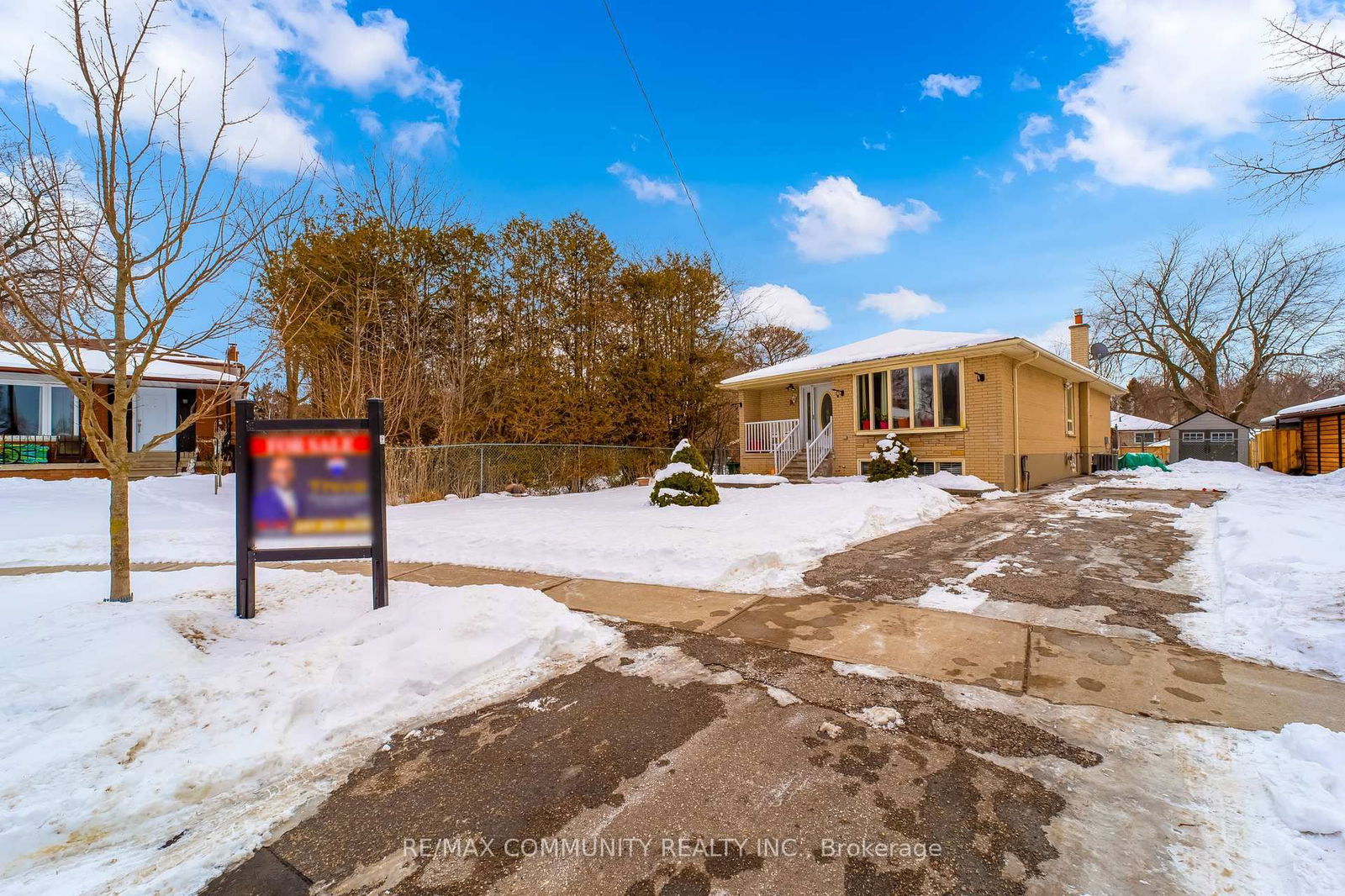 Detached House sold at 17 Shoreview Drive, Toronto, West Hill, M1E 3R1 - MLS: E11973053