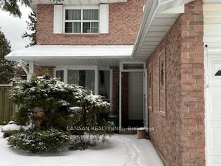 Detached House for sale at 7 Hillbeck Crescent, Toronto, Rouge E11, M1B 2M8 - MLS: E11973205