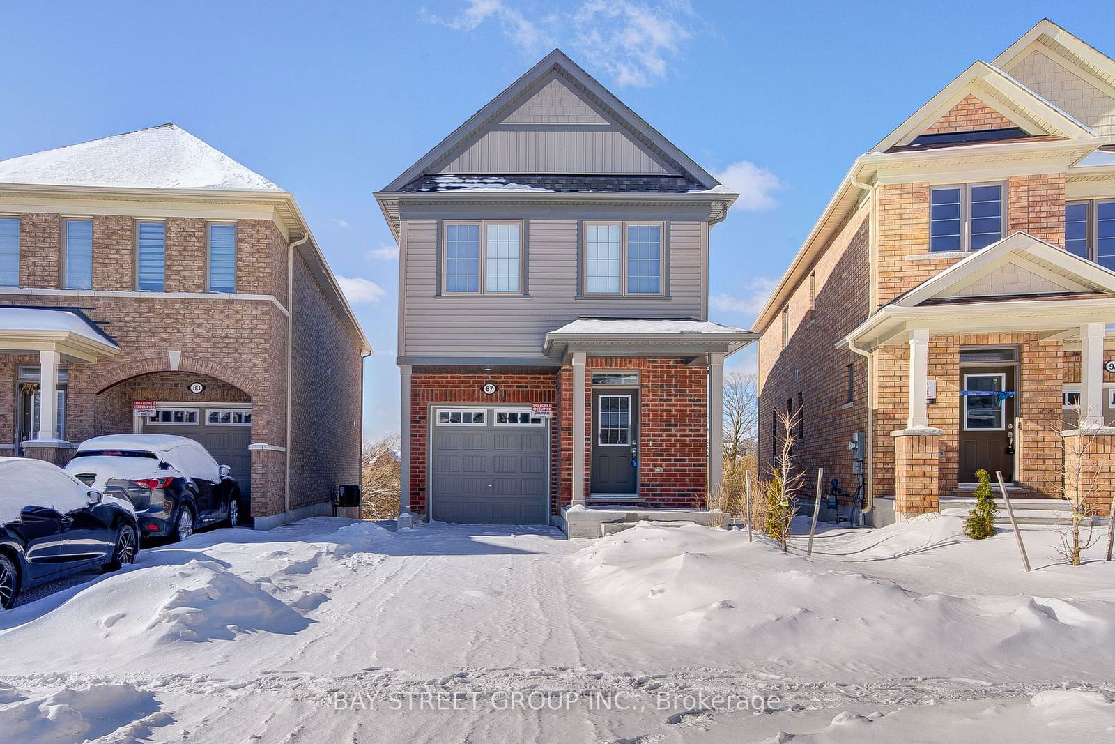 Detached House for lease at 87 Bayardo Drive, Oshawa, Windfields, L1L 0V2 - MLS: E11973719