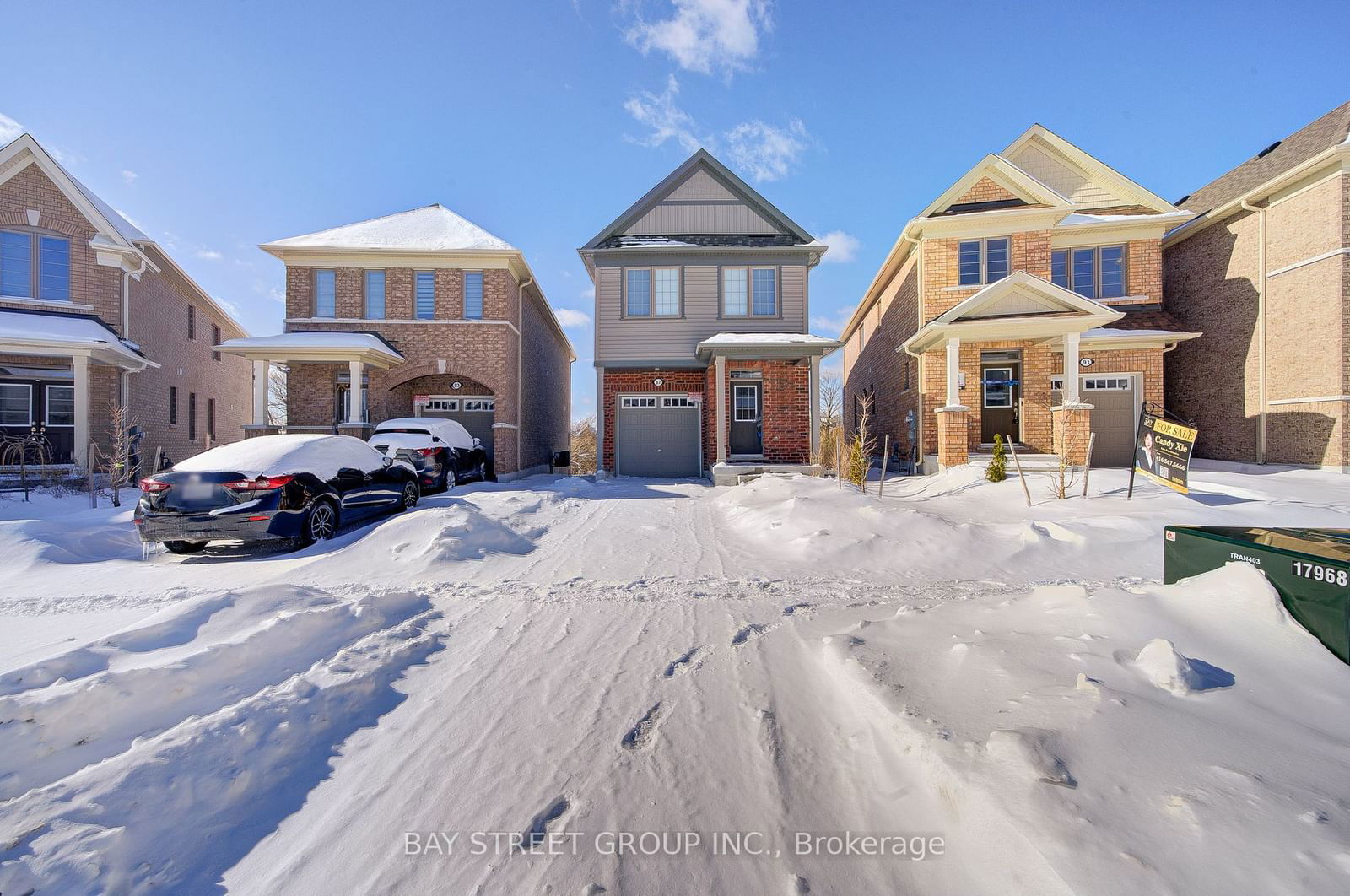 Detached House for lease at 87 Bayardo Drive, Oshawa, Windfields, L1L 0V2 - MLS: E11973719