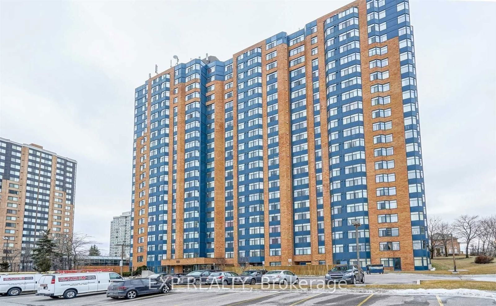 Condo for lease at 2005-88 Alton Towers Circle, Toronto, Milliken, M1V 5C5 - MLS: E11974862