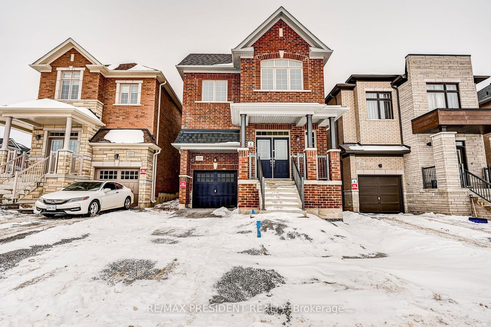 Detached House for sale at 2223 Crystal Drive, Oshawa, Taunton, L1L 0W7 - MLS: E11975020