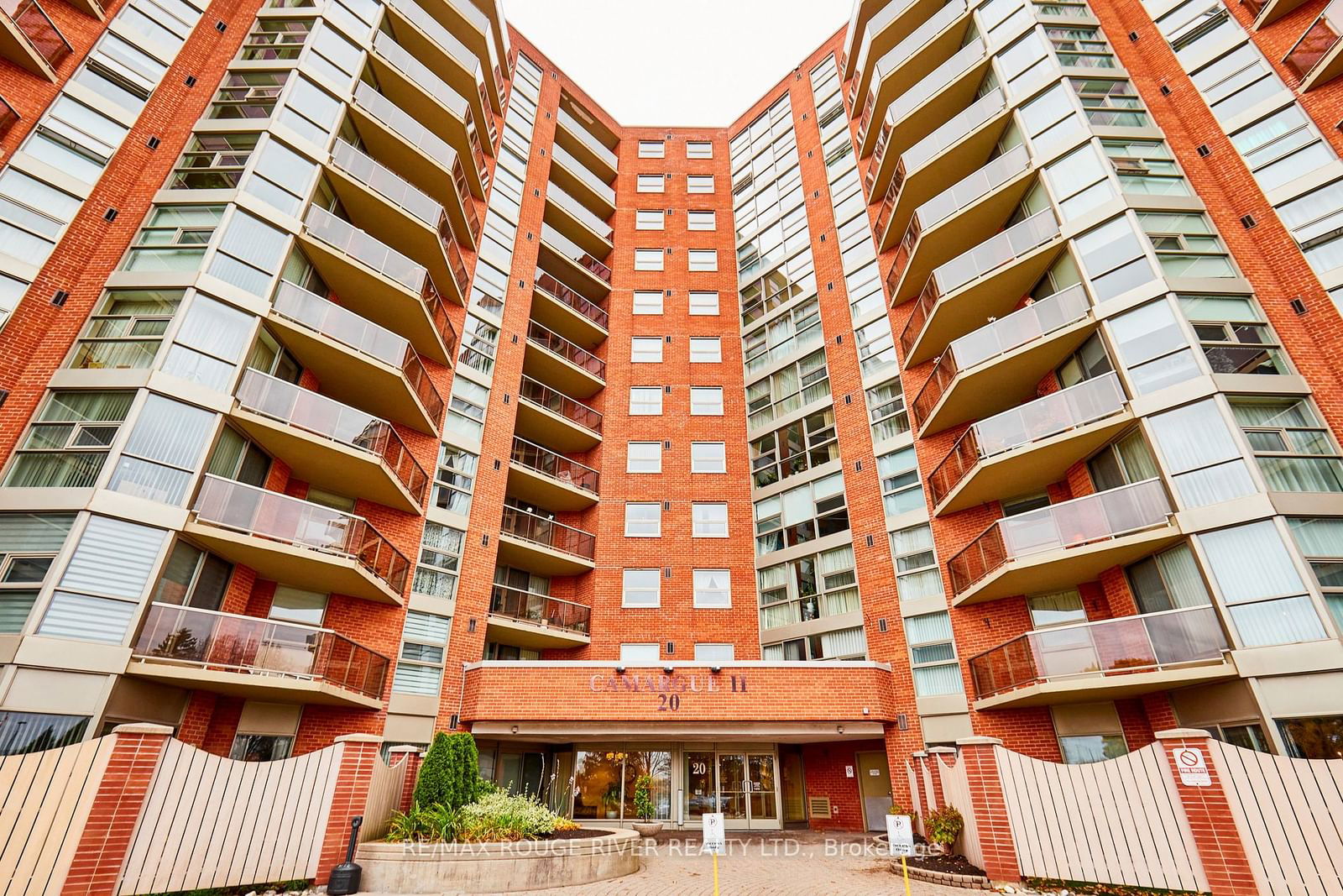 Condo for sale at 716-20 Dean Park Road, Toronto, Rouge E11, M1B 3G9 - MLS: E11975054