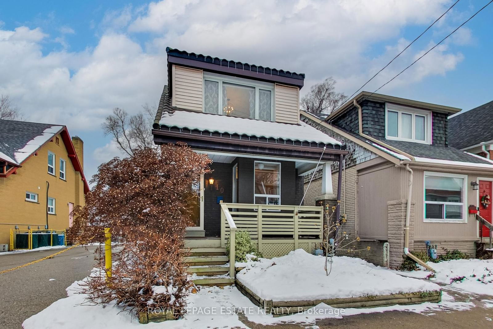 Detached House for sale at 10 Amroth Avenue, Toronto, East End-Danforth, M4C 4H2 - MLS: E11976346