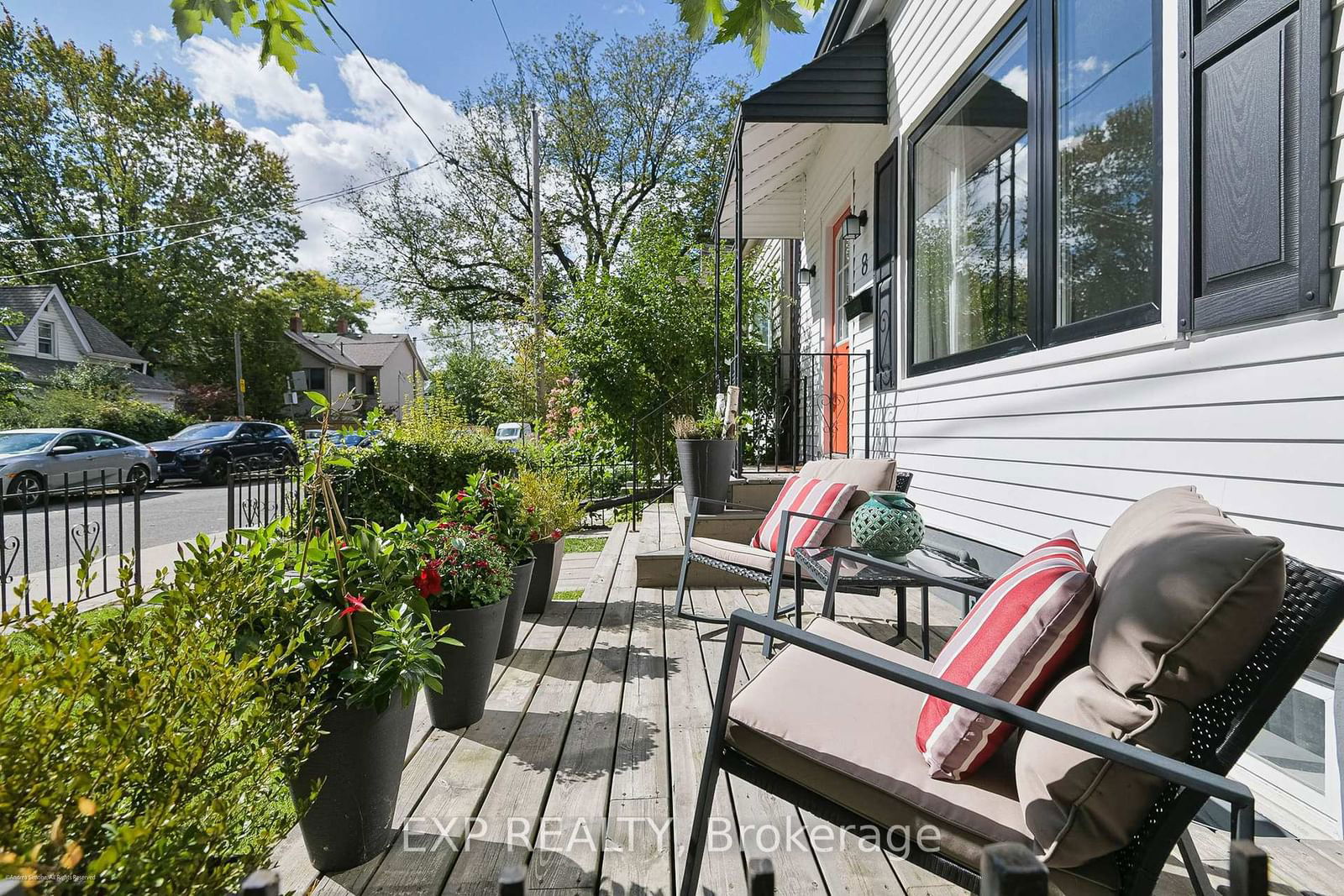 Detached House sold at 8 Audley Avenue, Toronto, South Riverdale, M4M 1P6 - MLS: E11976835