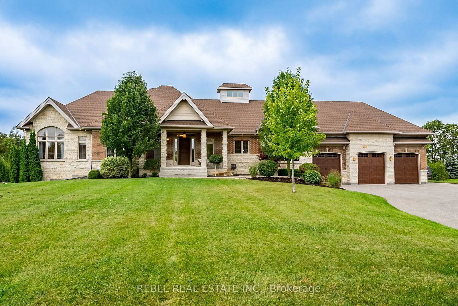 Property at 27 Clyde