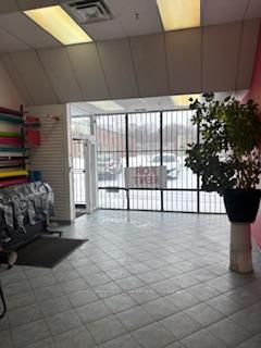 19 - 50 Weybright Crt, Toronto, M1S 5A8 | Image 2