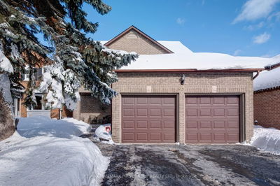 69 Addley Cres, Ajax - Central West