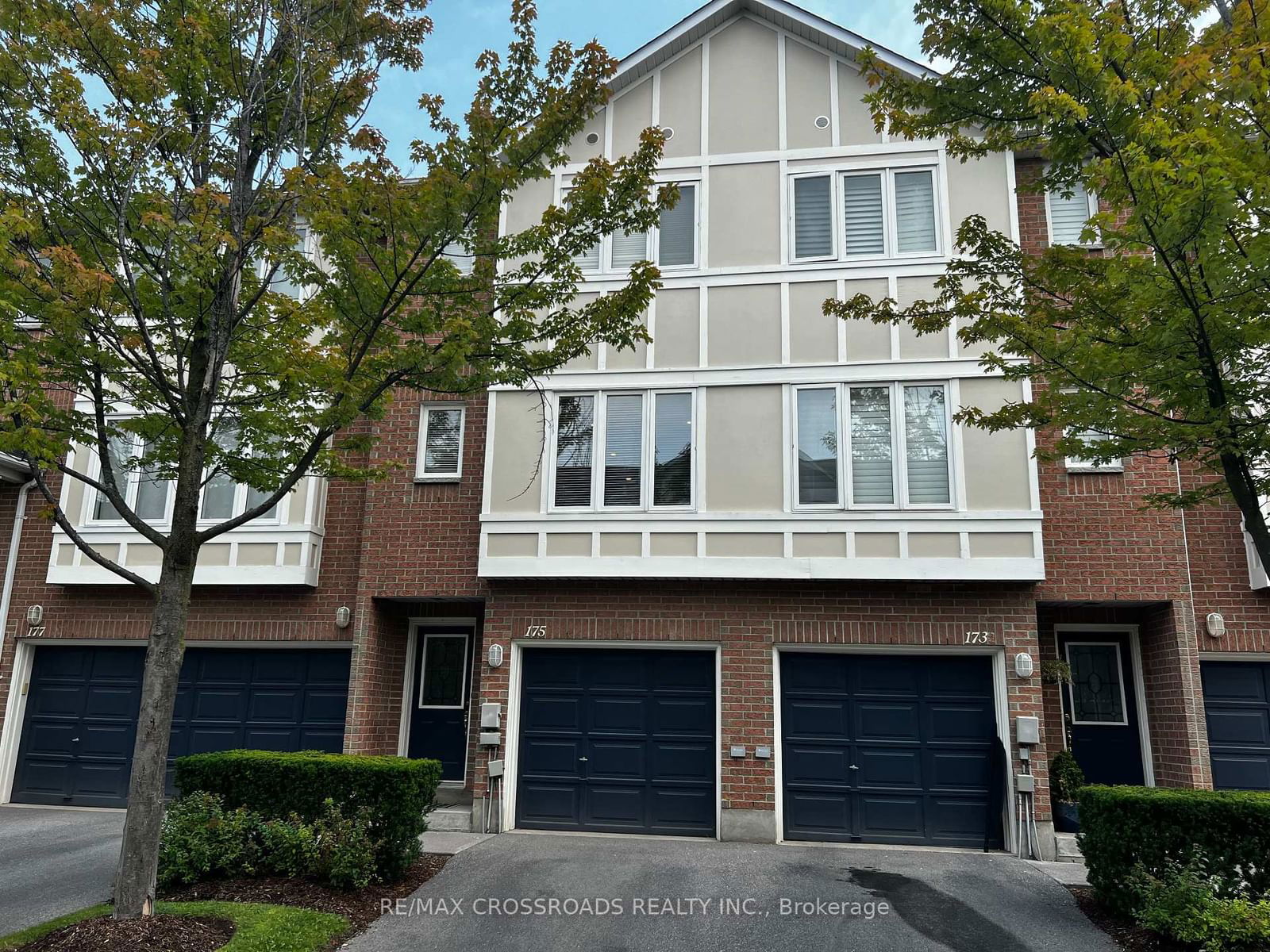 Townhouse for lease at 175-83 Mondeo Drive, Toronto, Dorset Park, M1P 5B6 - MLS: E11978923