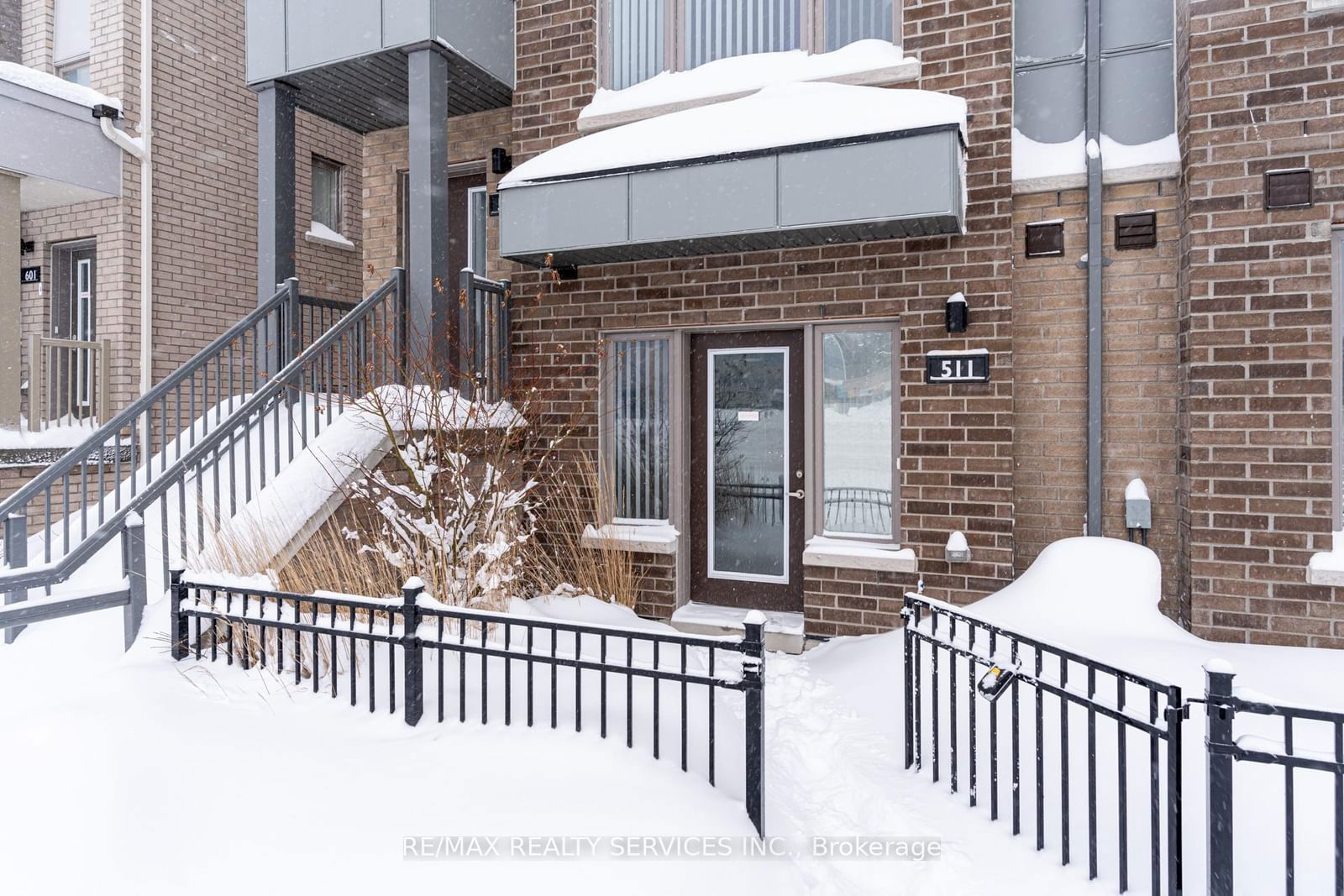 Townhouse for sale at 511-1525 Kingston Road, Pickering, Town Centre, L1V 0E9 - MLS: E11979350