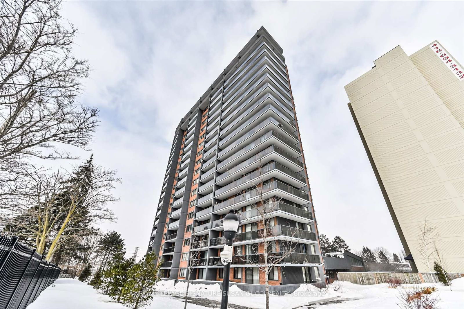 Condo for sale at 1501-757 Victoria Park Avenue, Toronto, Oakridge, M4C 5N8 - MLS: E11979371