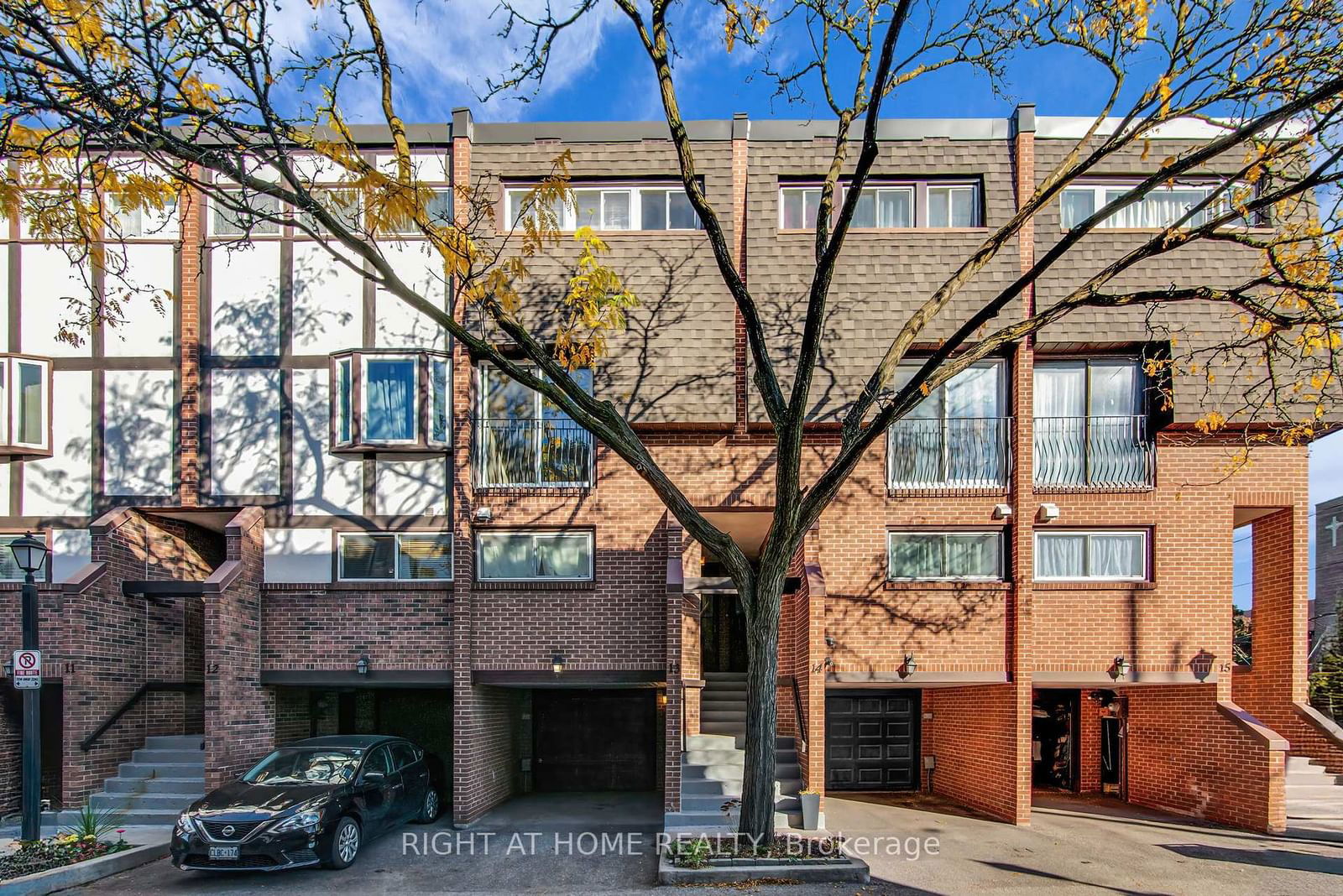 Townhouse for sale at 13-2716 St Clair Avenue, Toronto, O'Connor-Parkview, M4B 1M6 - MLS: E11979751