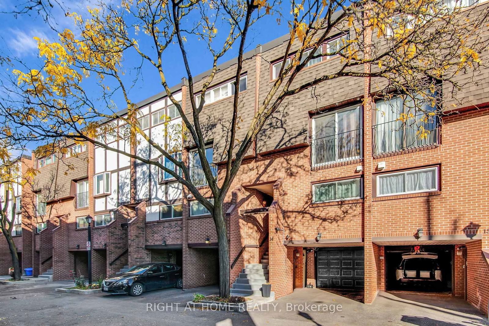 Townhouse for sale at 13-2716 St Clair Avenue, Toronto, O'Connor-Parkview, M4B 1M6 - MLS: E11979751