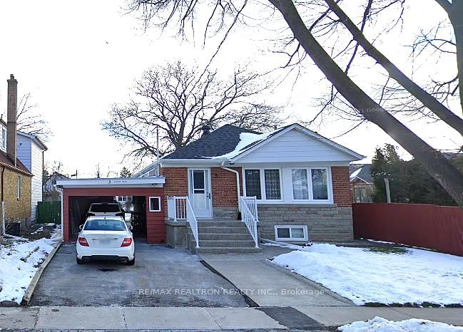 Detached House for lease at 3 Zambri Walk, Toronto, Dorset Park, M1P 1H9 - MLS: E11979794