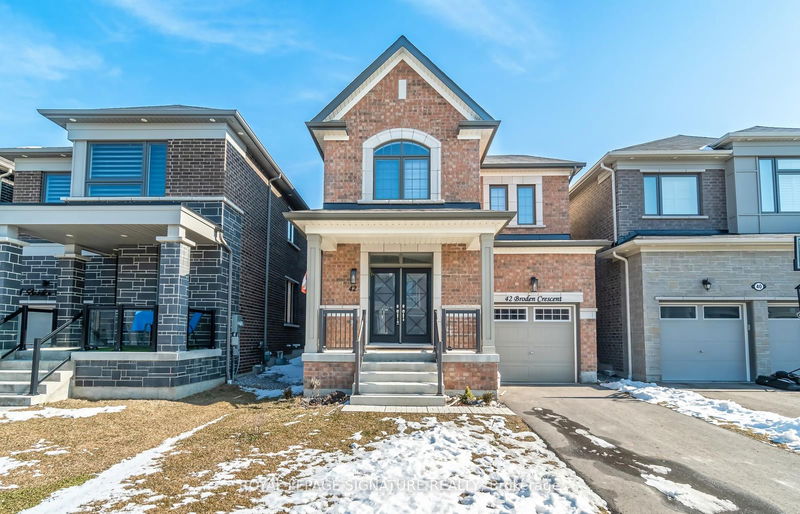 home for lease on 42 Broden Crescent