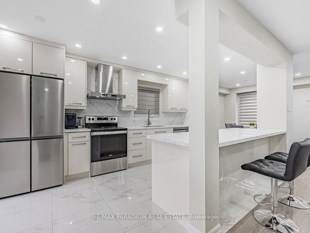 612 Flavelle Court