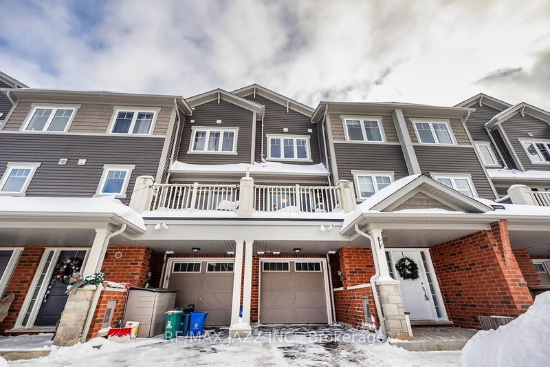 home for sale on 67 Far North Court